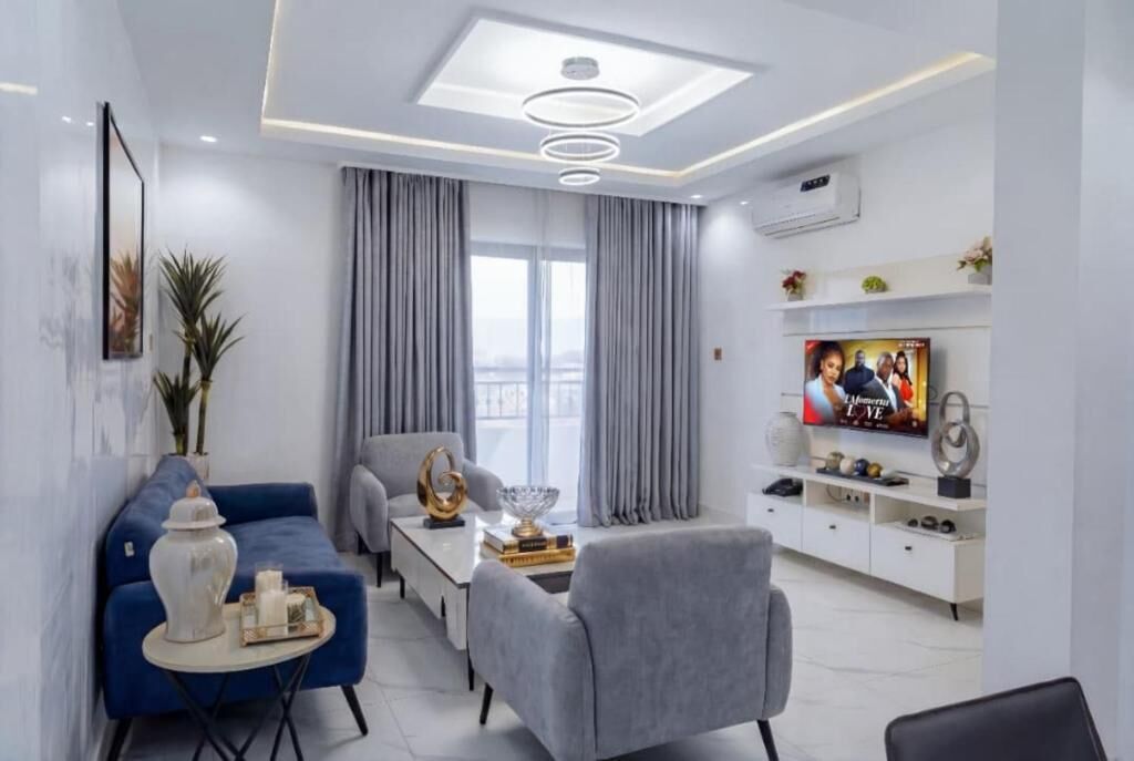 Comfort-Apartment, Balkon, Stadtblick | Wohnbereich