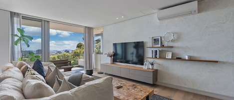 Smart TV, offices