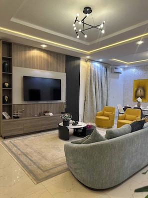 家庭公寓, 露台, 城 市景 | 客廳