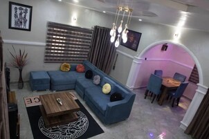 Family Apartment, Balcony, City View | Living area