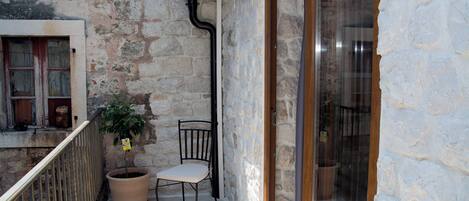 Studio (A1) | Balcony