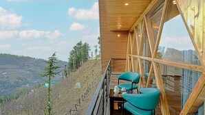 エグゼクティブ ルーム バルコニー マウンテンビュー | 施設の敷地