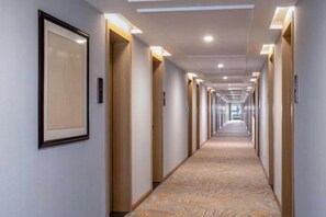 Interior - Kunming Musen Hotel University Town South High-speed Railway Station (Kunming)