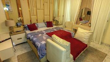 Deluxe-Apartment, Balkon, Stadtblick