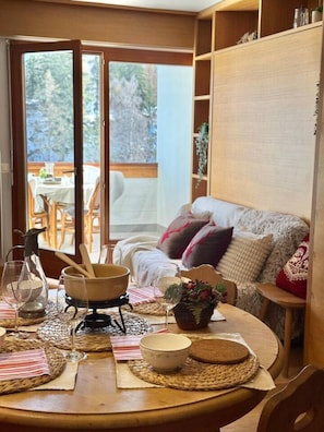 TV - Lac & Love - Alpine Escape (Crans-Montana)