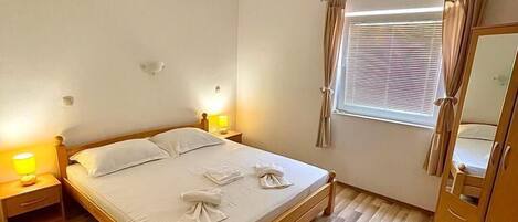 Apartment (A2) | Iron/ironing board, free WiFi