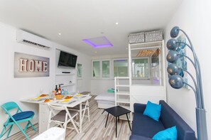Living room - Apartment Blue sun (Split)