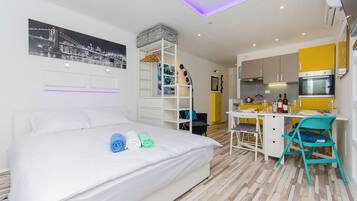 Studio (A1) | Iron/ironing board, free WiFi