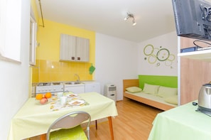 Apartment (A1) | Living room - Apartment Green Rustic (Split)