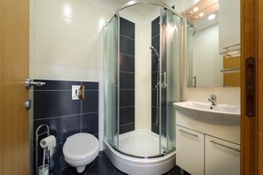Apartment (A1) | Bathroom - Apartments Cvita (Podgora)