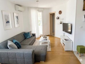 Apartment (A1) | Living area - Apartment Znjan Park and Stay (Split)