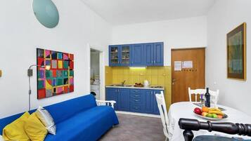 Apartment (A1) | Private kitchen