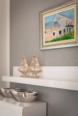 Apartment (A3) | Interior detail - Apartments White House (Omis)