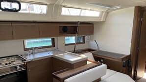 Interior - Sun-Kissed Sailing Adventure in Islas Esporadas (Skiathos)