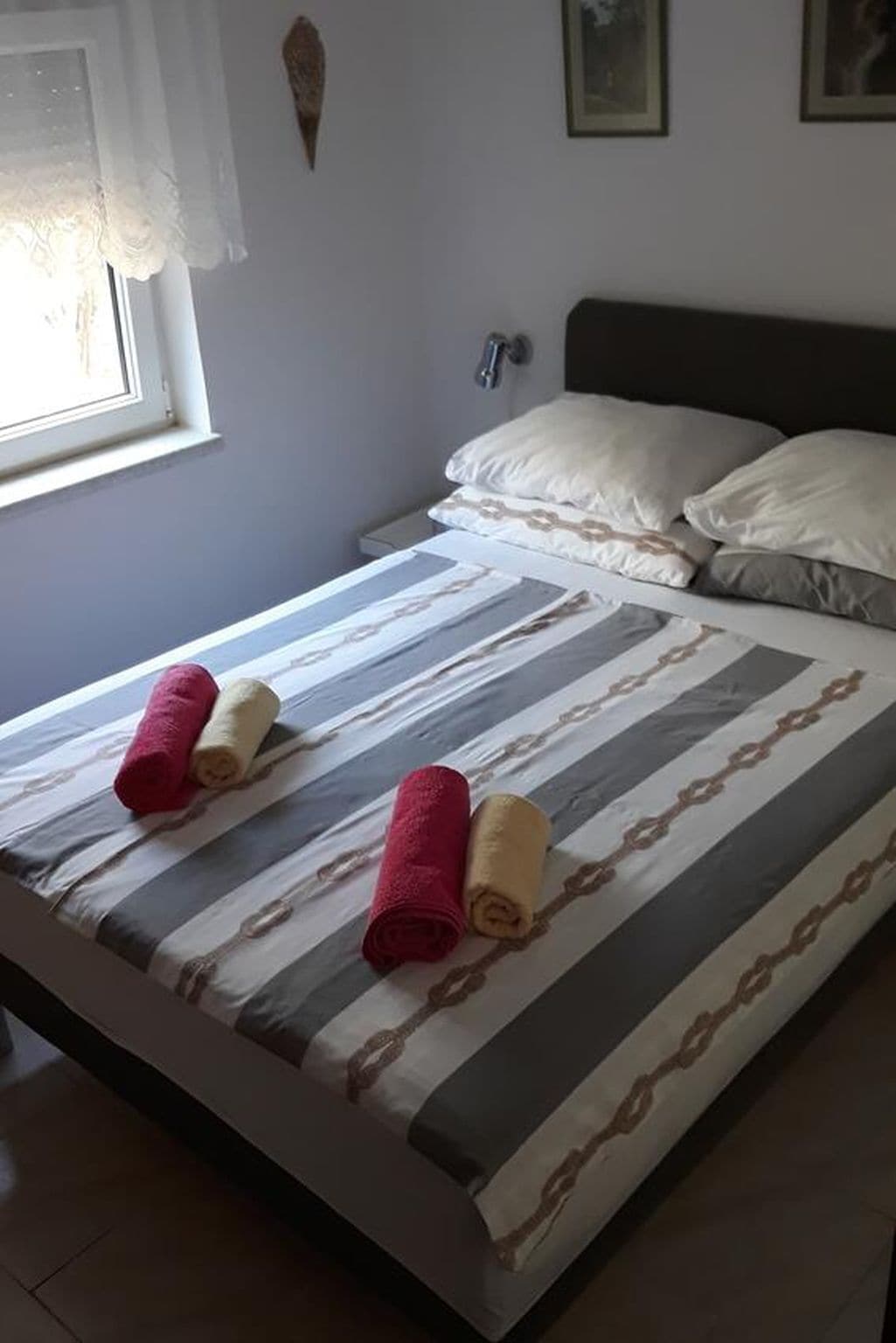 Iron/ironing board, free WiFi