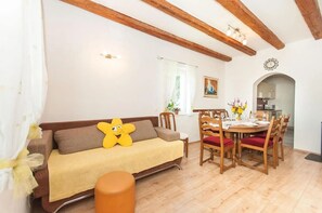 Apartment (A1) | Living room - Apartments Pine and Sea (Omis)