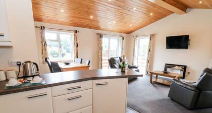 Callow Lodge 5, Beaconsfield Holiday Park