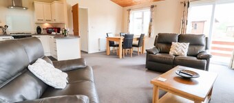 Callow Lodge 5, Beaconsfield Holiday Park