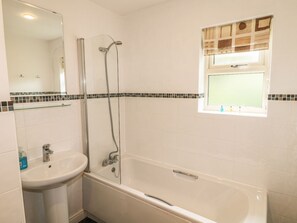 Shower - Ashover Retreat in Two Dales (Matlock)