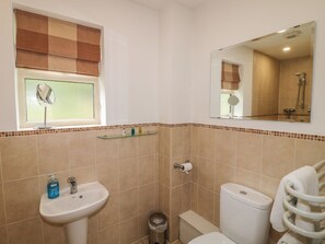 Shower - Ashover Retreat in Two Dales (Matlock)