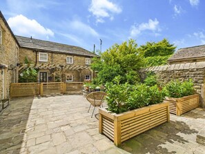 Terrace/patio - The Smithy, Barnard Castle (Barnard Castle)