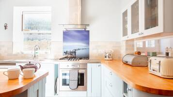 Dishwasher, highchair