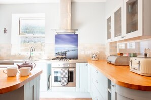 Dishwasher, high chair