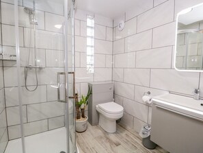 Shower - The Annex, Ulverston (Ulverston)