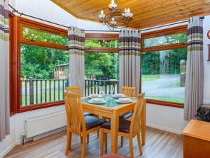 Dining - Deer Park Lodge 8 - Fawn Lodge, Chudleigh (Newton Abbot)