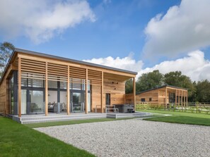 Exterior - Silver Birch, Dolton (Winkleigh)