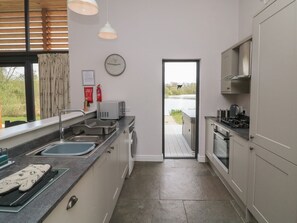 Private kitchen - Silver Birch, Dolton (Winkleigh)