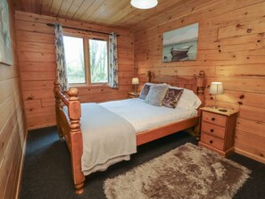 Room - Holly, Dolton, in Devon. 3 bed (Winkleigh)