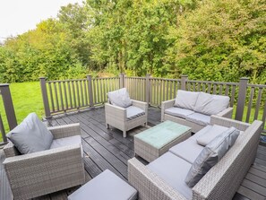 Terrace/patio - Woodland Lodge nr Boston (Boston)