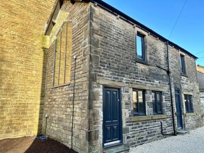 Exterior - The Balmoral Coach House, Morecambe (Morecambe)