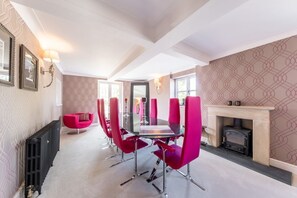 Dining - Hall O'Coole, Wrenbury (Nantwich)