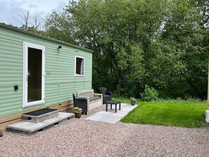 Terrace/patio - Sylvan Retreat in Hay-On-Wye (Builth Wells)