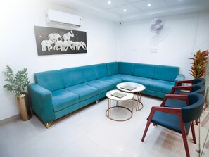 Imagen sin descripción, 4 de 6, botón