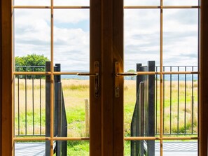 Interior - Head For the Hills Glamping Retreat (Carmarthen)