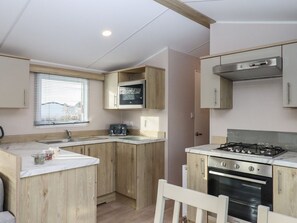 Private kitchen - Caravan B61 at Landscove Holiday Park, Brixham (Brixham)