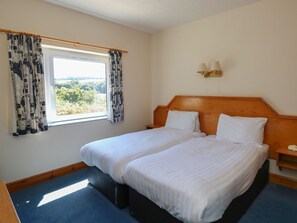 2 bedrooms, WiFi - Avocet, Kingsteignton (Newton Abbot)