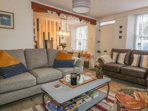 Fireplace - 14 CLIFF STREET, open-plan,in Mevagissey (St. Austell)