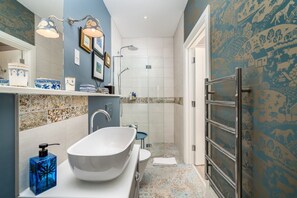 Shower - The Stables, Oxfordshire 4 bed (Oxford)