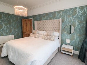 4 bedrooms, WiFi - No.20 The Headland, Hartlepool (Hartlepool)