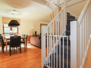 Living area - Clematis - Lodge 16 Wadebridge (Wadebridge)