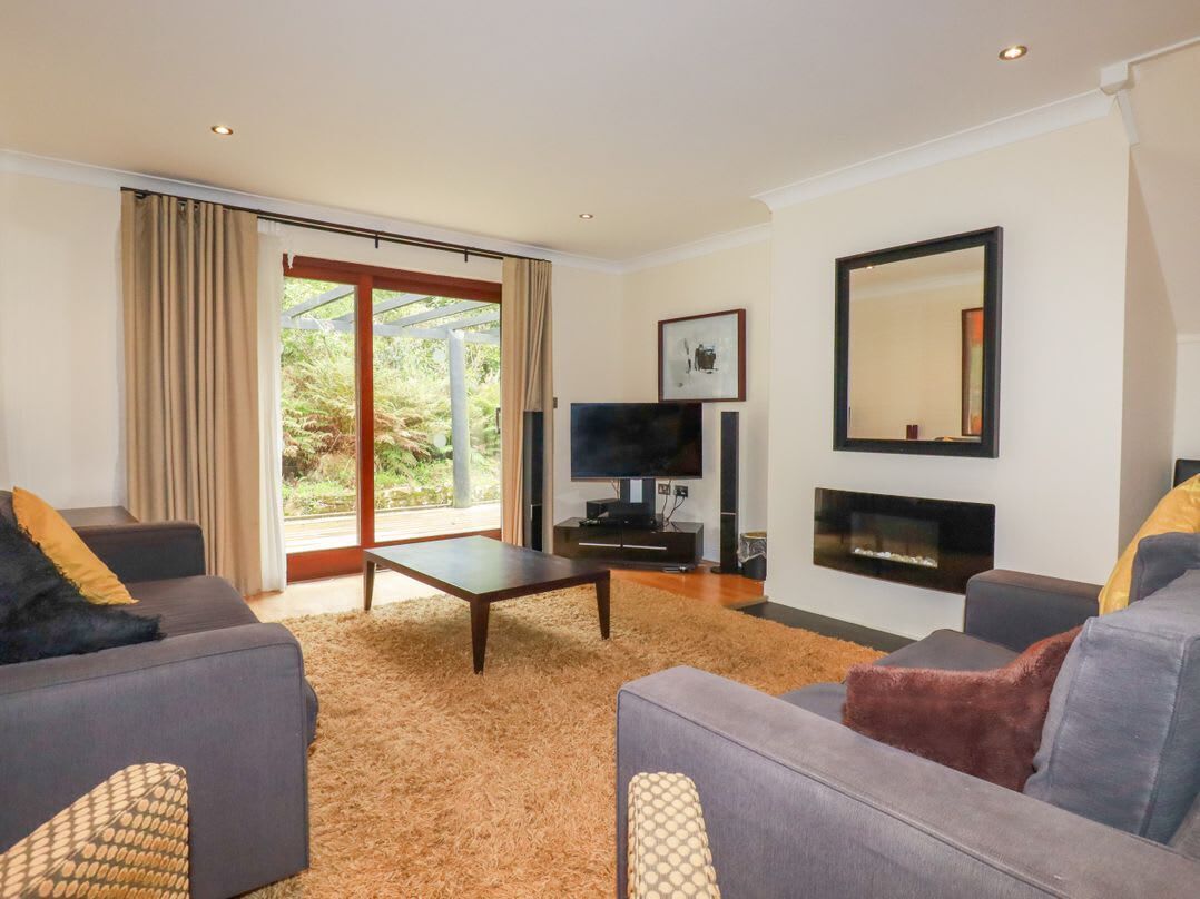 リビング  エリア