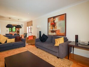 Living area - Clematis - Lodge 16 Wadebridge (Wadebridge)