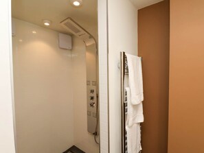 Shower - Apartment 3, Scarborough (Scarborough)