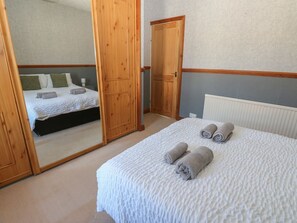 2 室のベッドルーム、WiFi