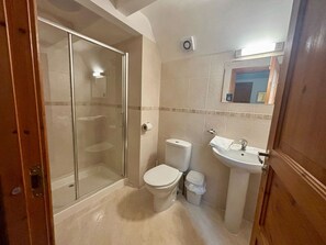 Shower - Acorn Lodge, Chudleigh (Newton Abbot)