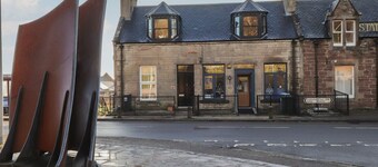 Charming Wee Flat in Fortrose